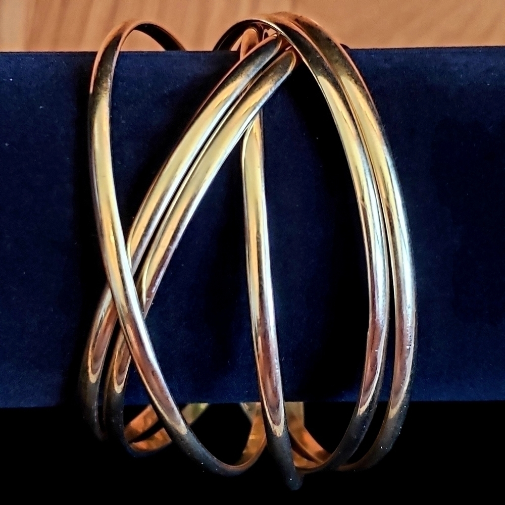 6 Interlocking Gold Tone Bracelets - image 3